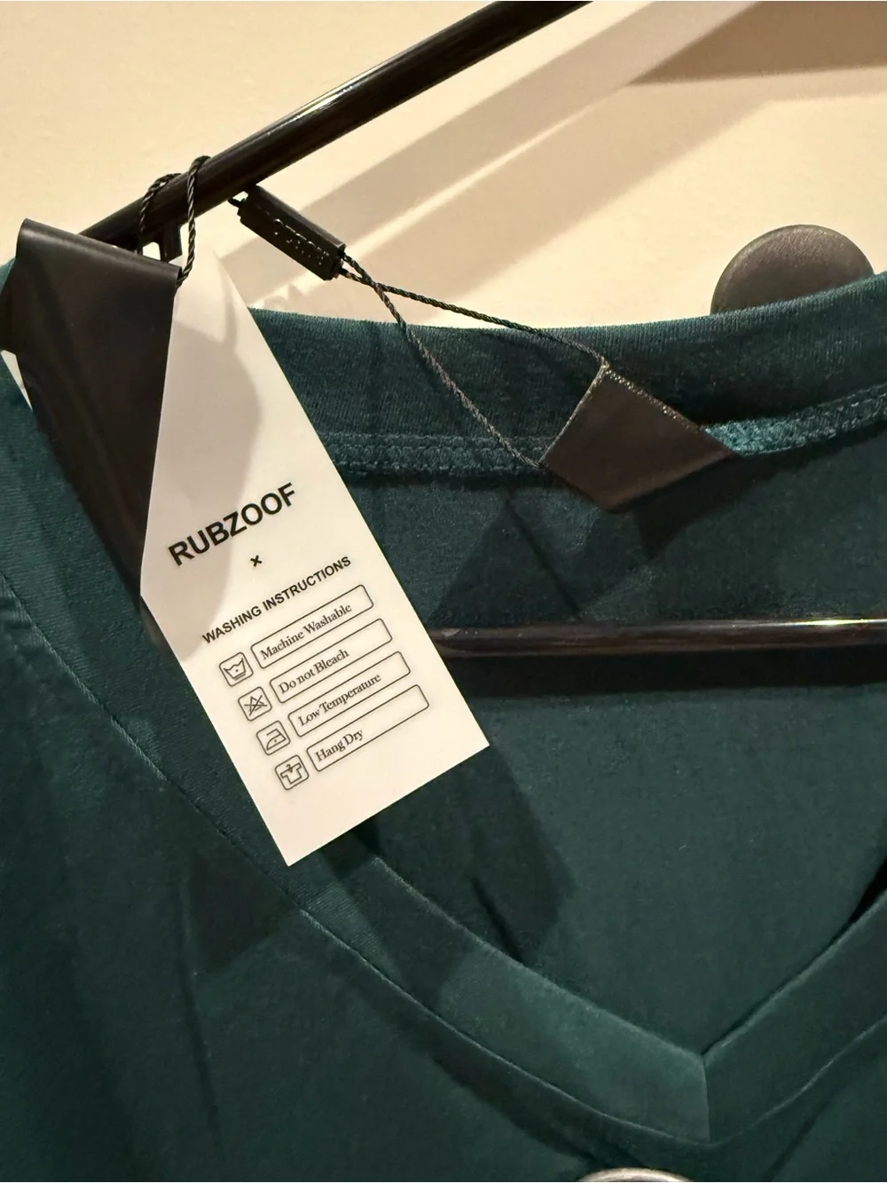 Women's V-Neck Pocket Pajama Set in Teal